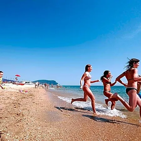 Villaggio Riva Musone 4*