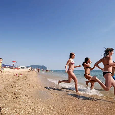 Villaggio Riva Musone 3* Porto Recanati