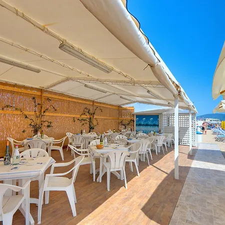 Villaggio Riva Musone 3*